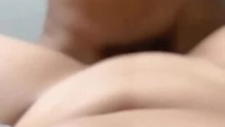คลิปหลุดทวิตเตอร์ น้องแพรวา praewa_650 สาวอวบตั้งกล้องเย็ดเสียวกับแฟน ขึ้นขย่มควยโคตรมันส์