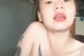 โอลี่แฟน คลิปหลุด น้องกัสจัง สาวอวบนมใหญ่สักลายปีกนก โชว์เสียวในห้องน้ำ เต้นยั่วควย นั่งแหกหีเกี่ยวเบ็ด 2026